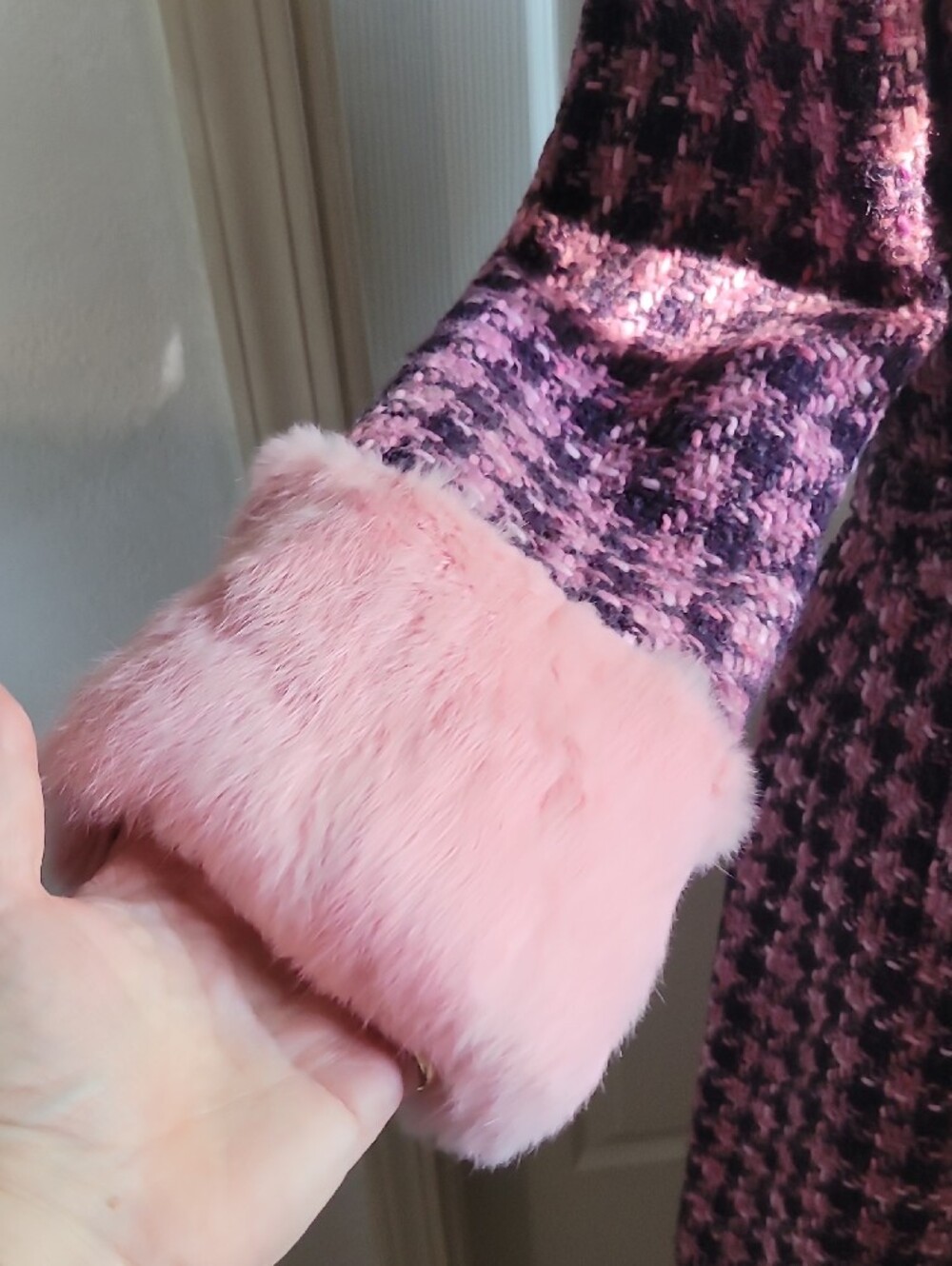 Guess Pink and PURPLE Houndstooth RABBIT Fur Trim Pea Coat SIZE M 45% WOOL - Picture 6 of 15